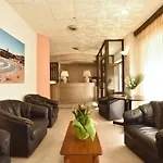 Morchio Mhotelsgroup מלון