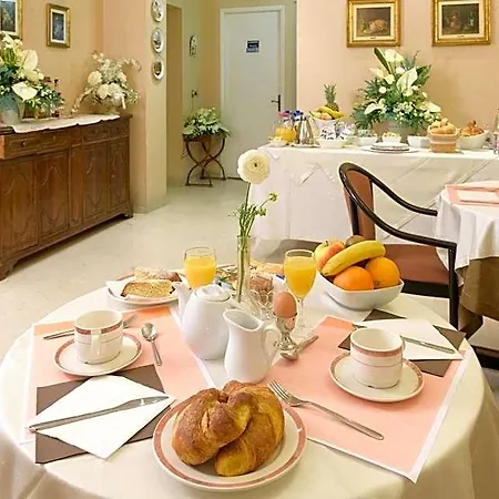 Morchio Mhotelsgroup 3* 디아노마리나